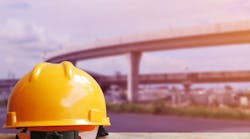 hard_hat_123rf-kittiyaporn10_47