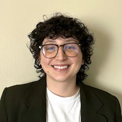 66b3a63e5db12d315c0206b9 Harlee Head Shot