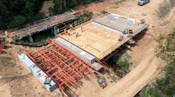 The new flat slab bridge replaced the existing Valencia Bridge over Dutchman&rsquo;s Creek in Fairfield County, South Carolina, using PERI USA engineered formwork solutions.